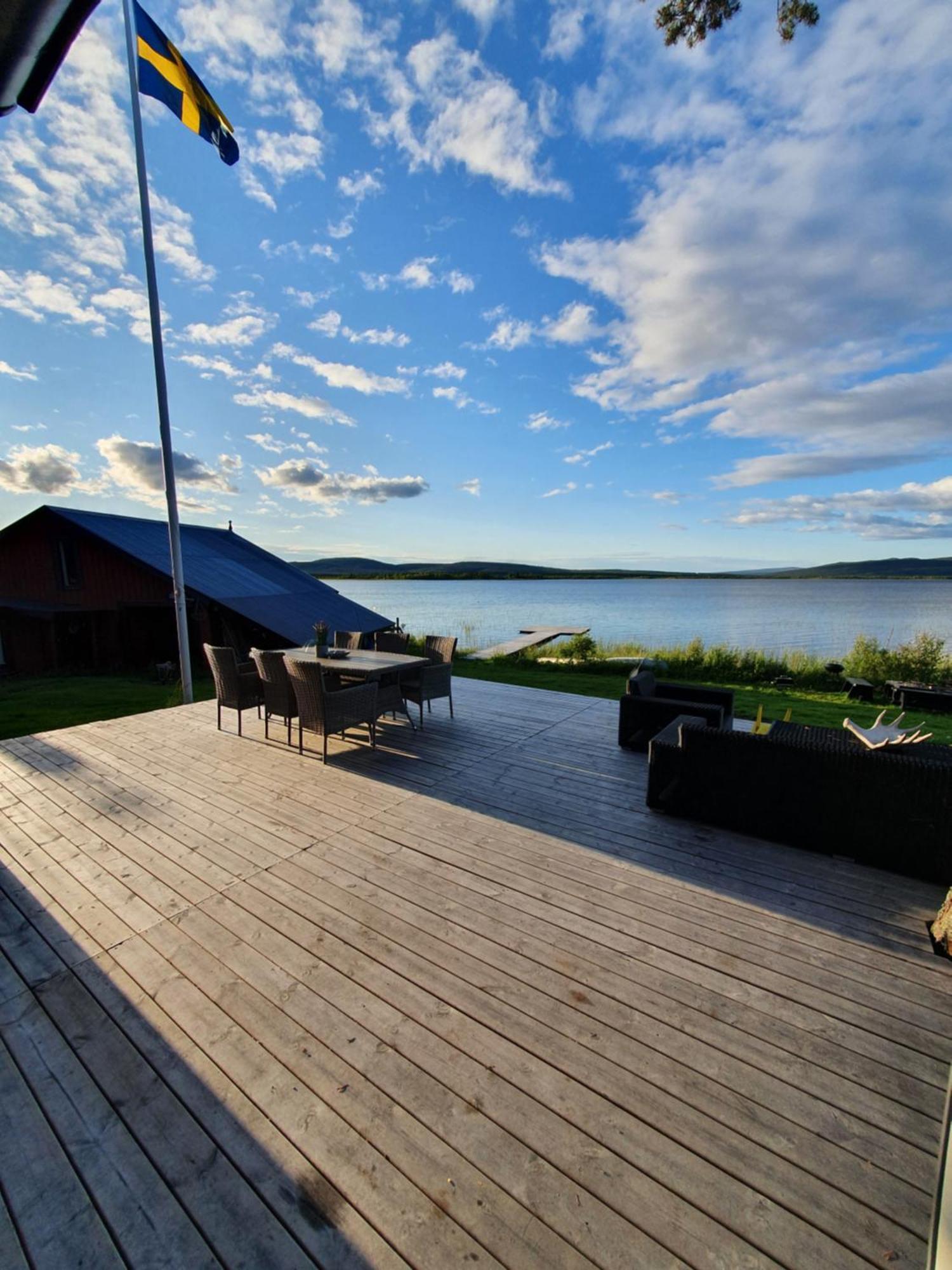 Camp Caroli Wooden Cabins Jukkasjärvi Eksteriør bilde
