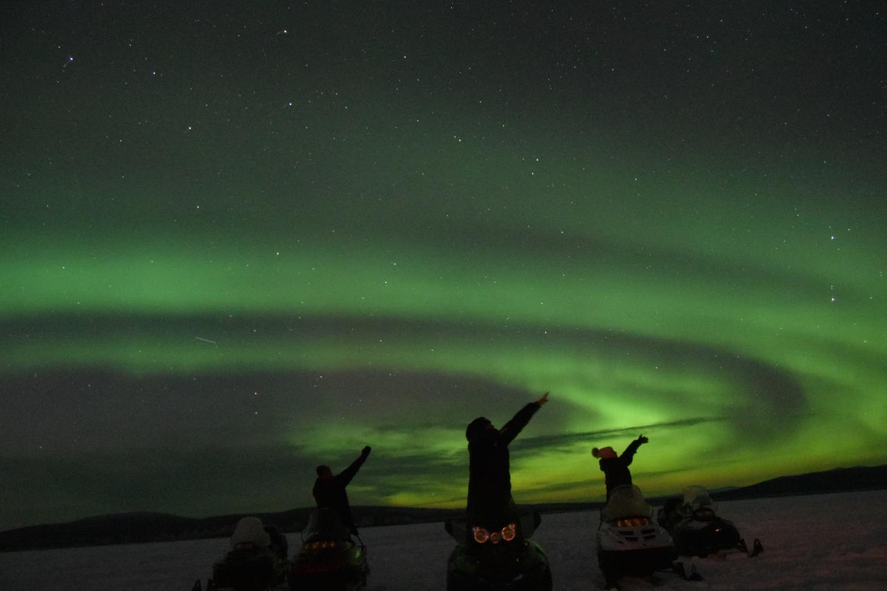 Camp Caroli Wooden Cabins Jukkasjärvi Eksteriør bilde