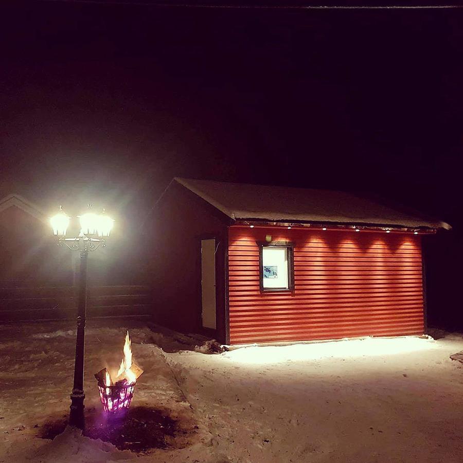 Camp Caroli Wooden Cabins Jukkasjärvi Eksteriør bilde