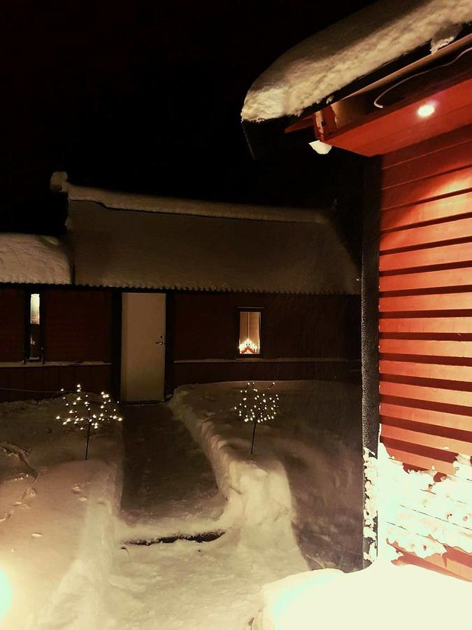 Camp Caroli Wooden Cabins Jukkasjärvi Eksteriør bilde