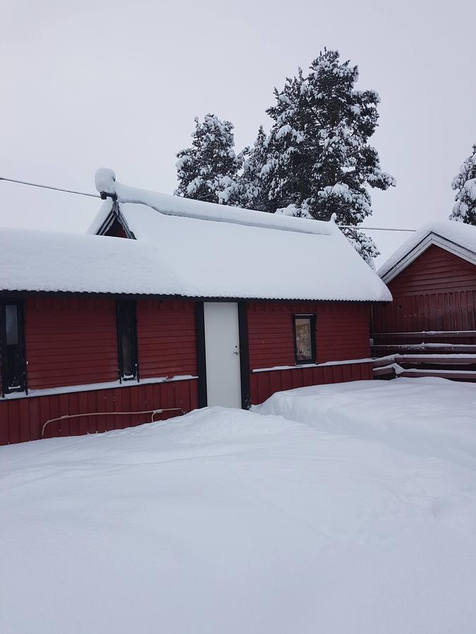 Camp Caroli Wooden Cabins Jukkasjärvi Eksteriør bilde