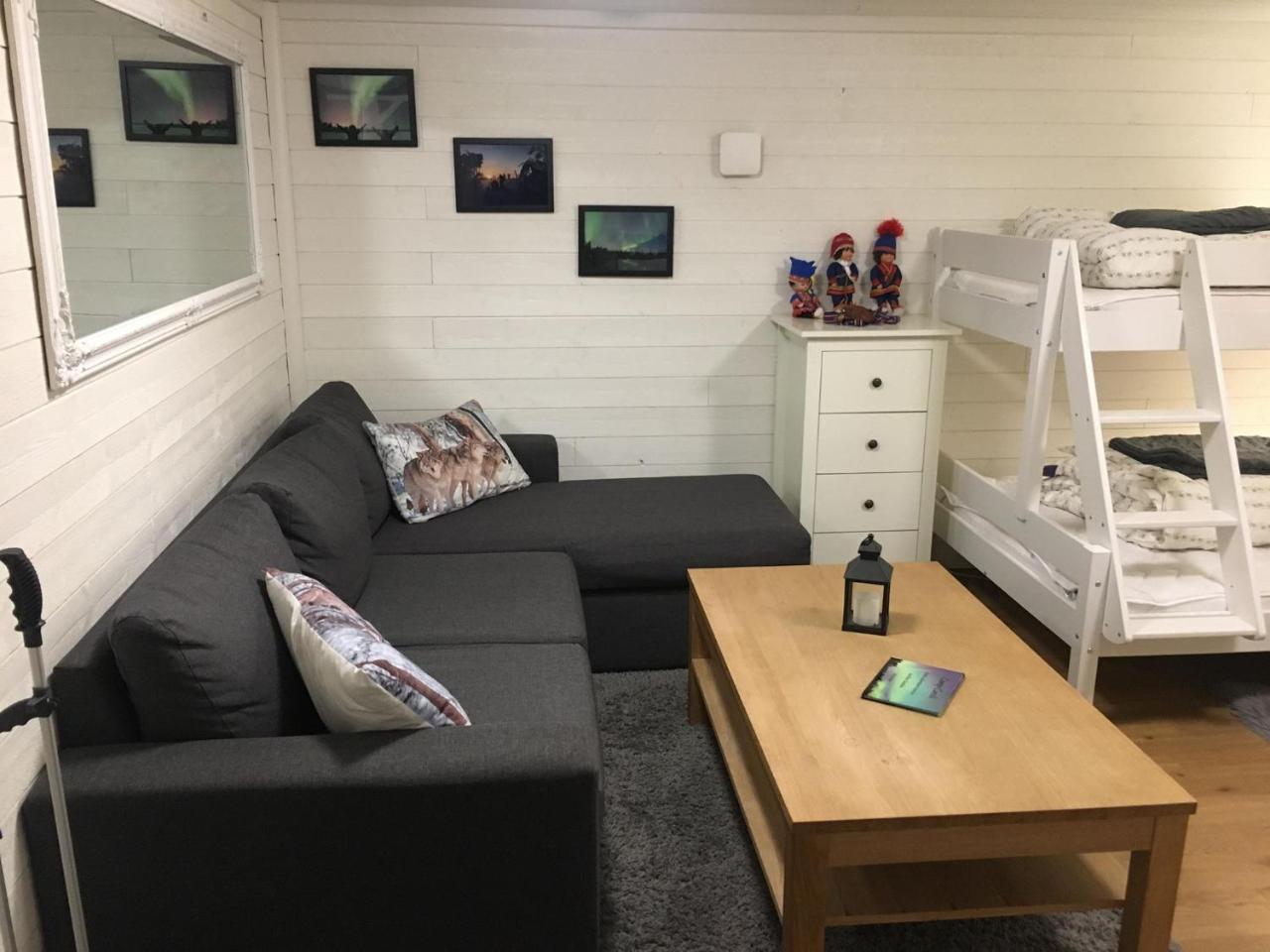 Camp Caroli Wooden Cabins Jukkasjärvi Eksteriør bilde