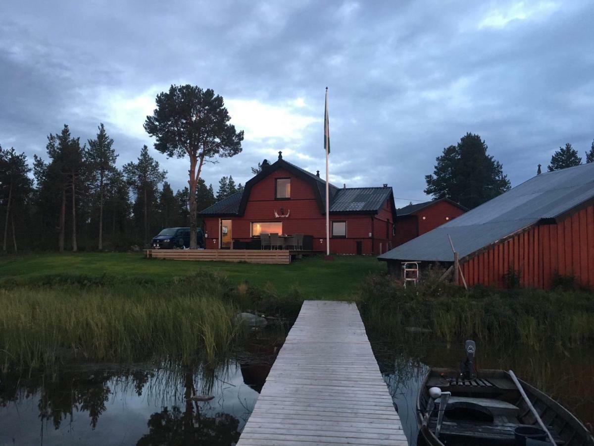 Camp Caroli Wooden Cabins Jukkasjärvi Eksteriør bilde